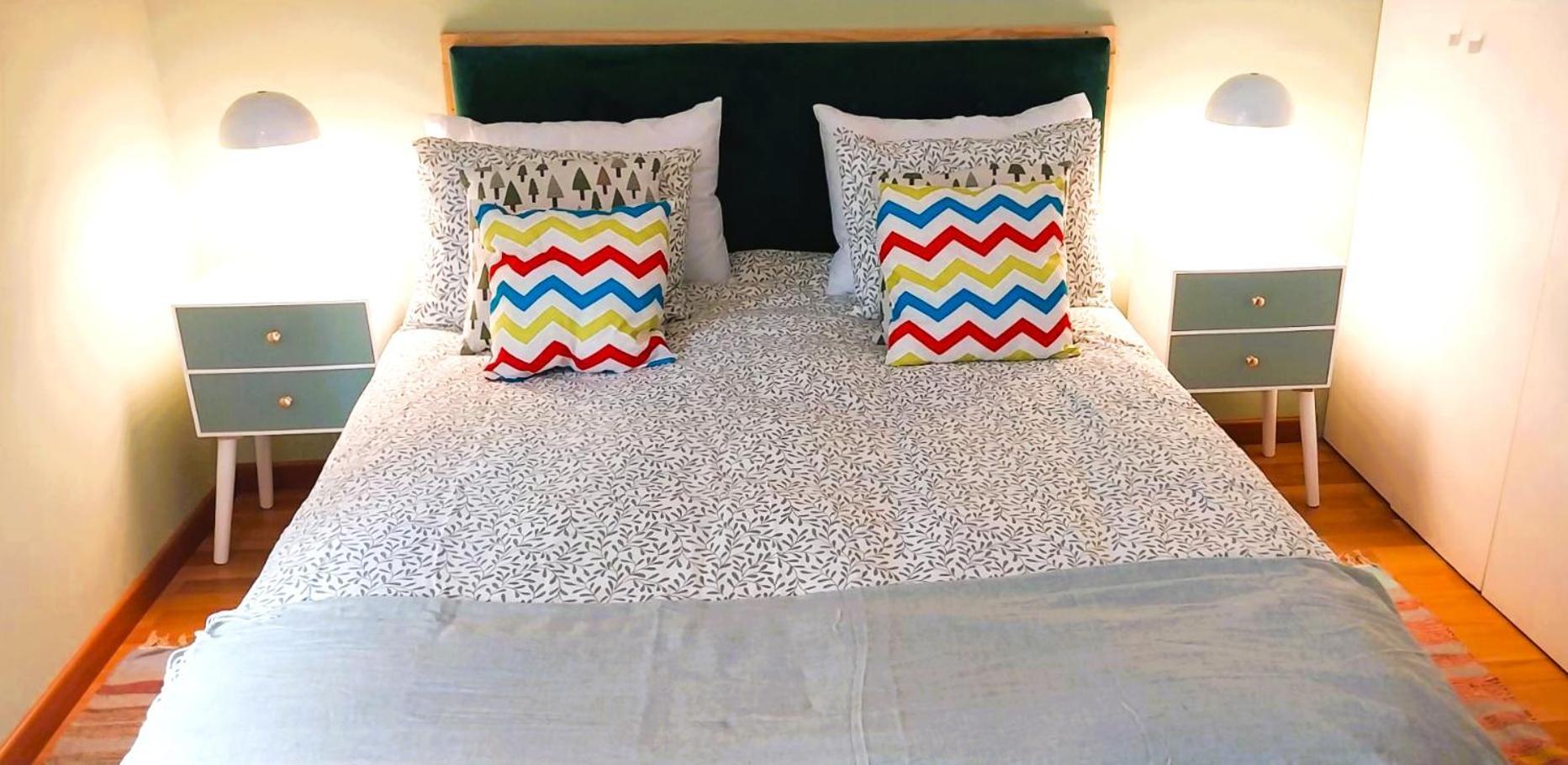Barrio Historico 3 Min Metro, Wifi, Netflik, Comodidad Apartamento